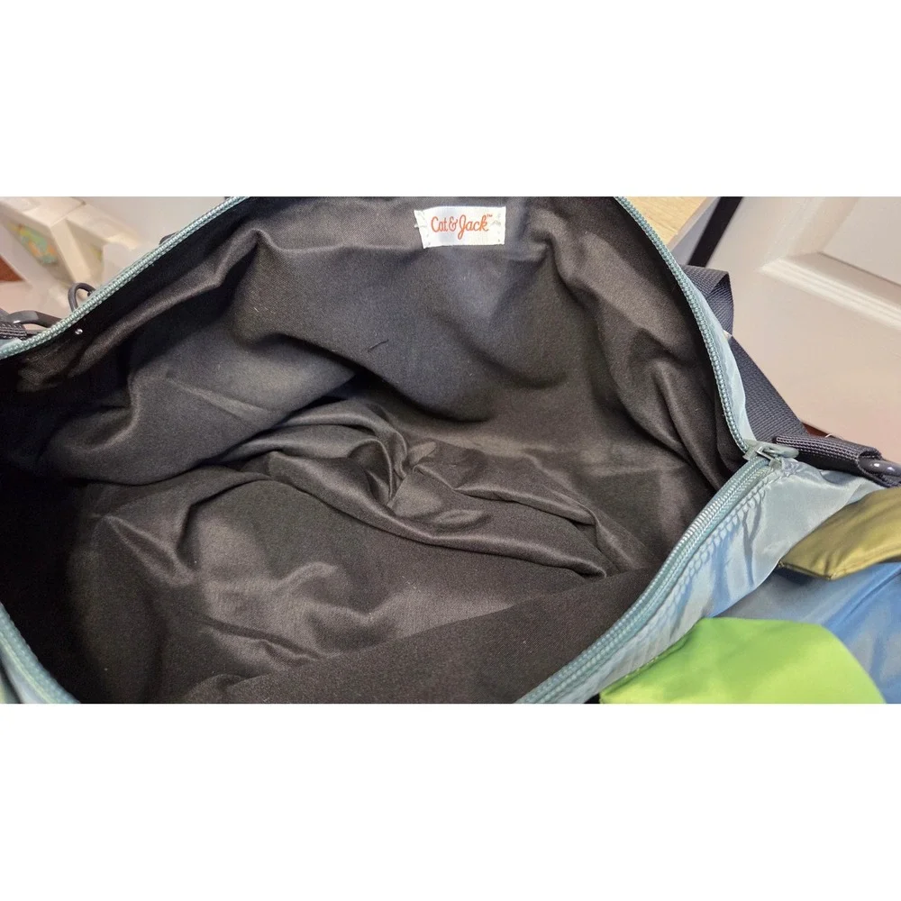 Cat & Jack Kids Dinosaur Duffel Bag Green Brontosaurus Travel Bag NWT